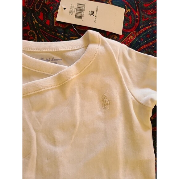 NWT. RALPH LAUREN FULL SNAP LONG SLEEVE  3 SNAP BOTTOM  Top 3 MO - Picture 3 of 5